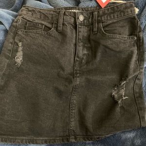 Women mini skirt, denim, size 2 ripped, NEW